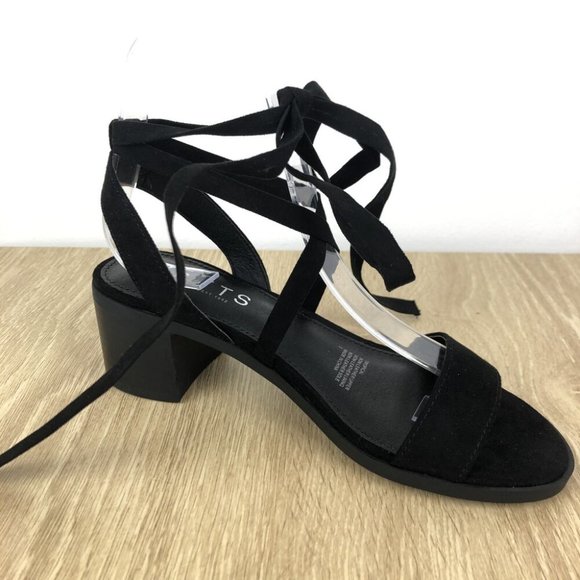 Betts Black Heels Size 5 Ankle Bow Tie Block Heel Faux Suede Party Formal - Picture 2 of 9